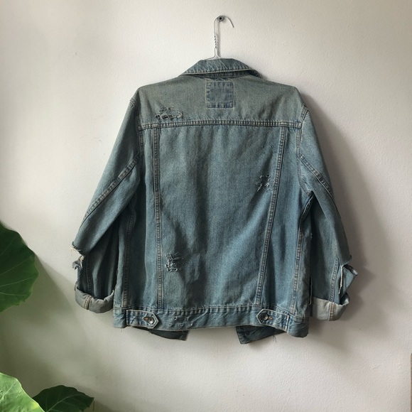 Distressed BDG Jean Jacket - Picture 2 of 4
